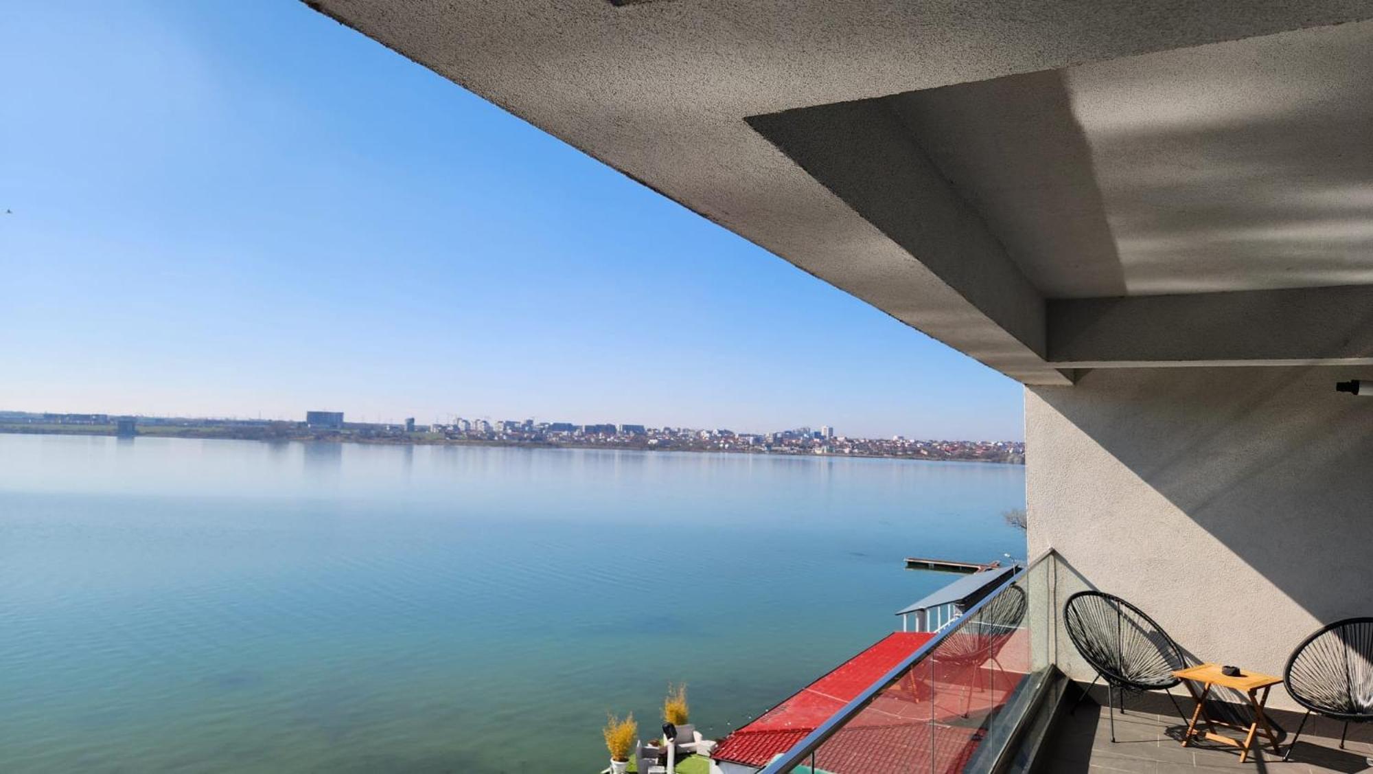 Diamond View Apartments Mamaia Exterior photo